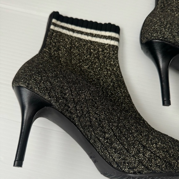 Stuart Weitzman Waverly Sock Booties Size 9 1/2 - Picture 6 of 13